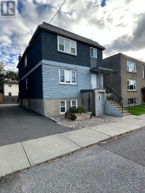 214 CARILLON STREET Ottawa ON K1L5X8