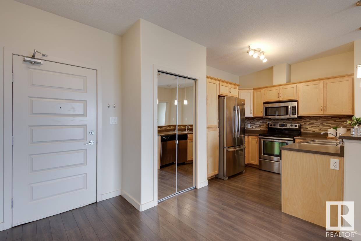 #412 304 AMBLESIDE LI SW