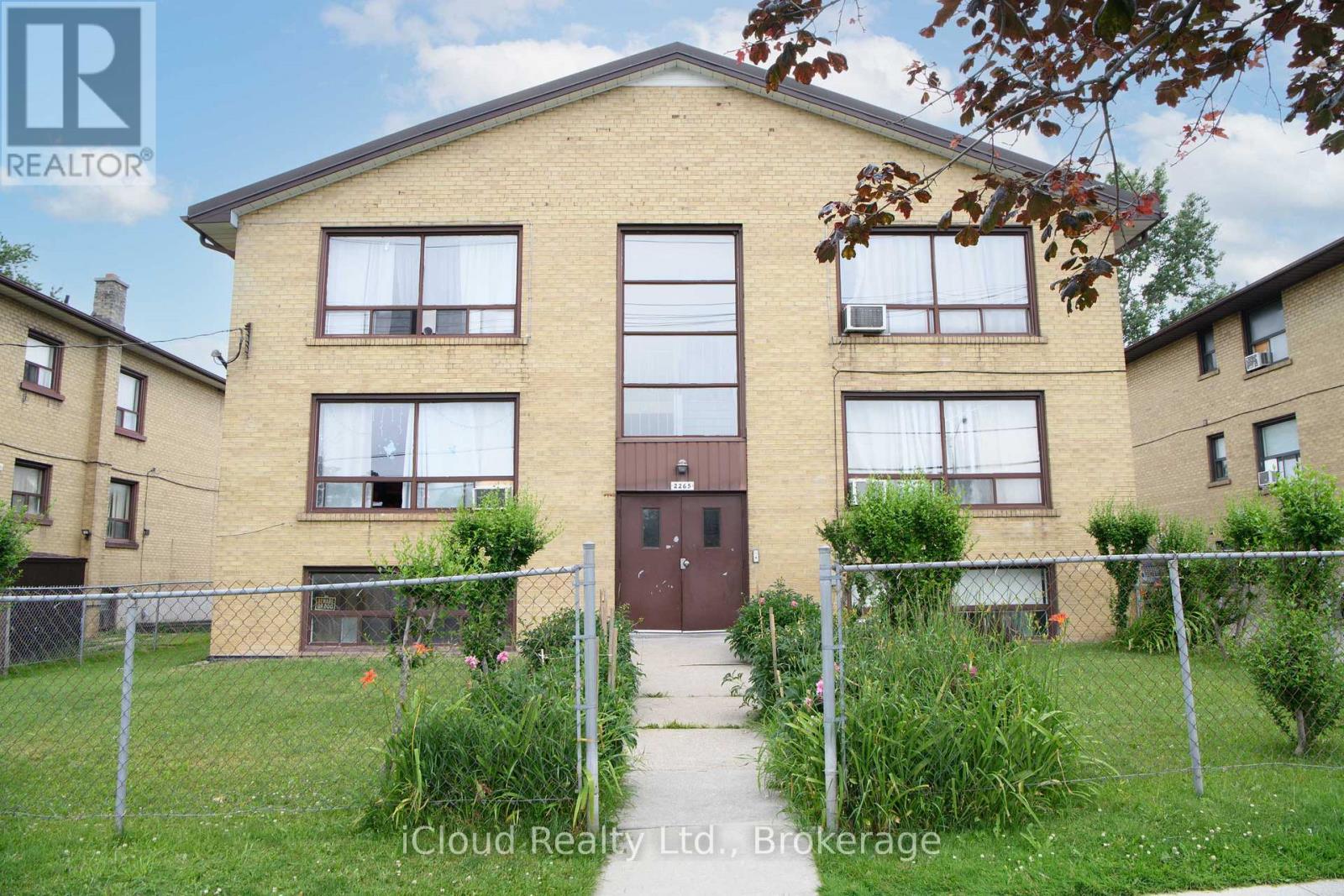 Photo 1 of 38 — 2265 KIPLING AVENUE, Toronto (Rexdale-Kipling), ON M9W4L5