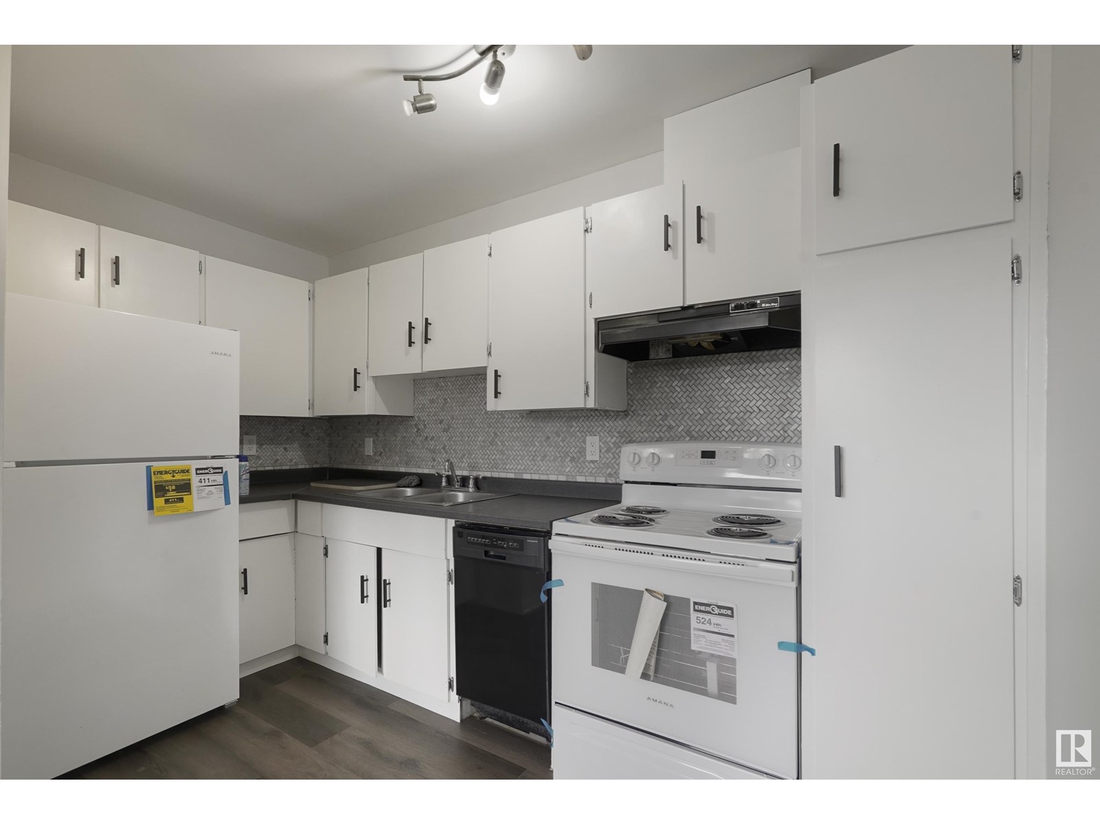 17751 95 ST NW