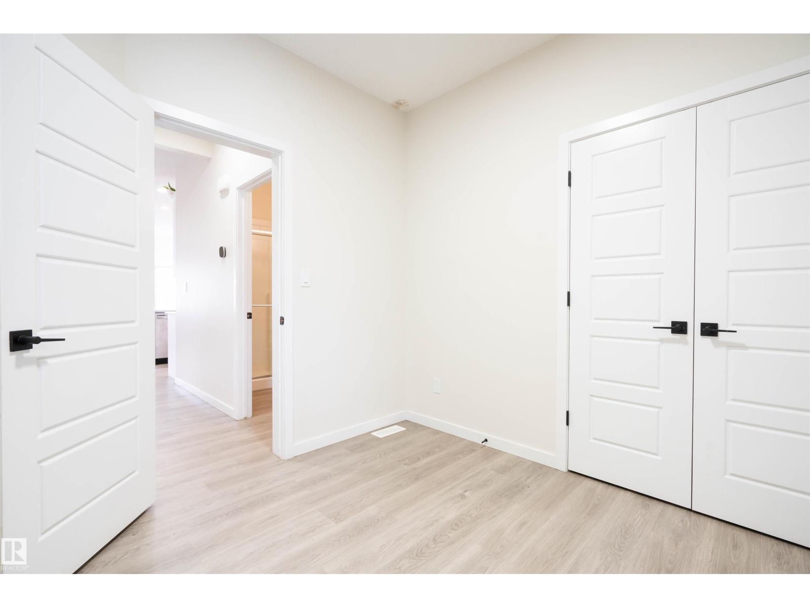 1487 PLUM CIRCLE CI SW