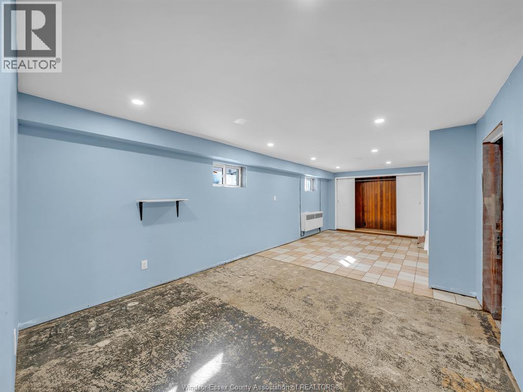 821 MARENTETTE AVENUE