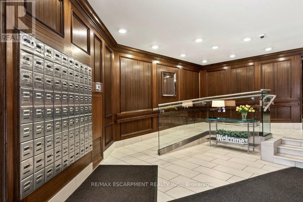 803 - 1237 NORTH SHORE BOULEVARD E