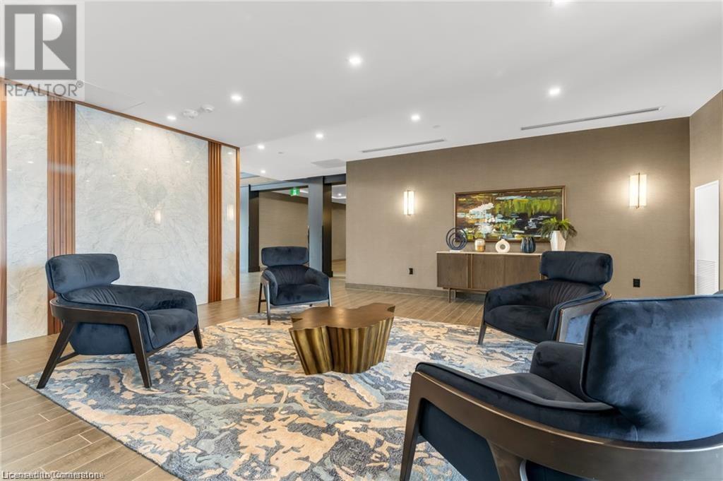 460 DUNDAS Street E Unit# 703