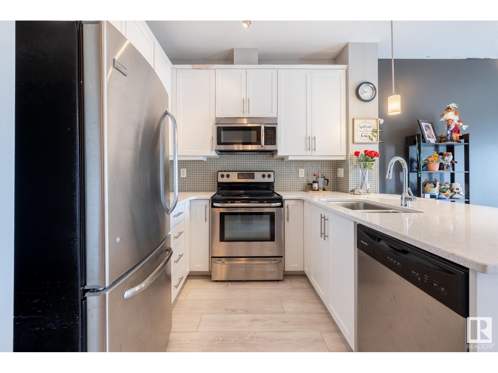 #415 2590 ANDERSON WY SW