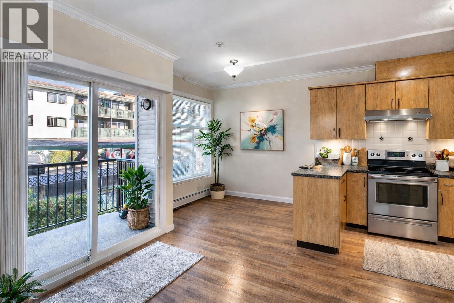 1 22466 NORTH AVENUE