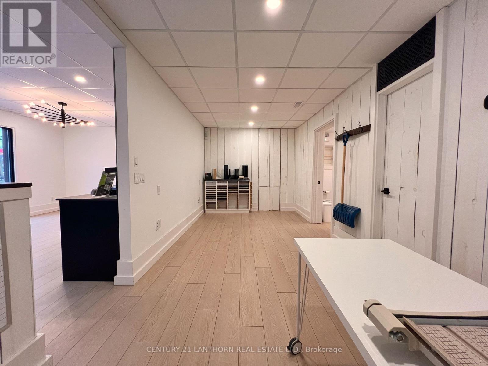 318 PICTON MAIN STREET