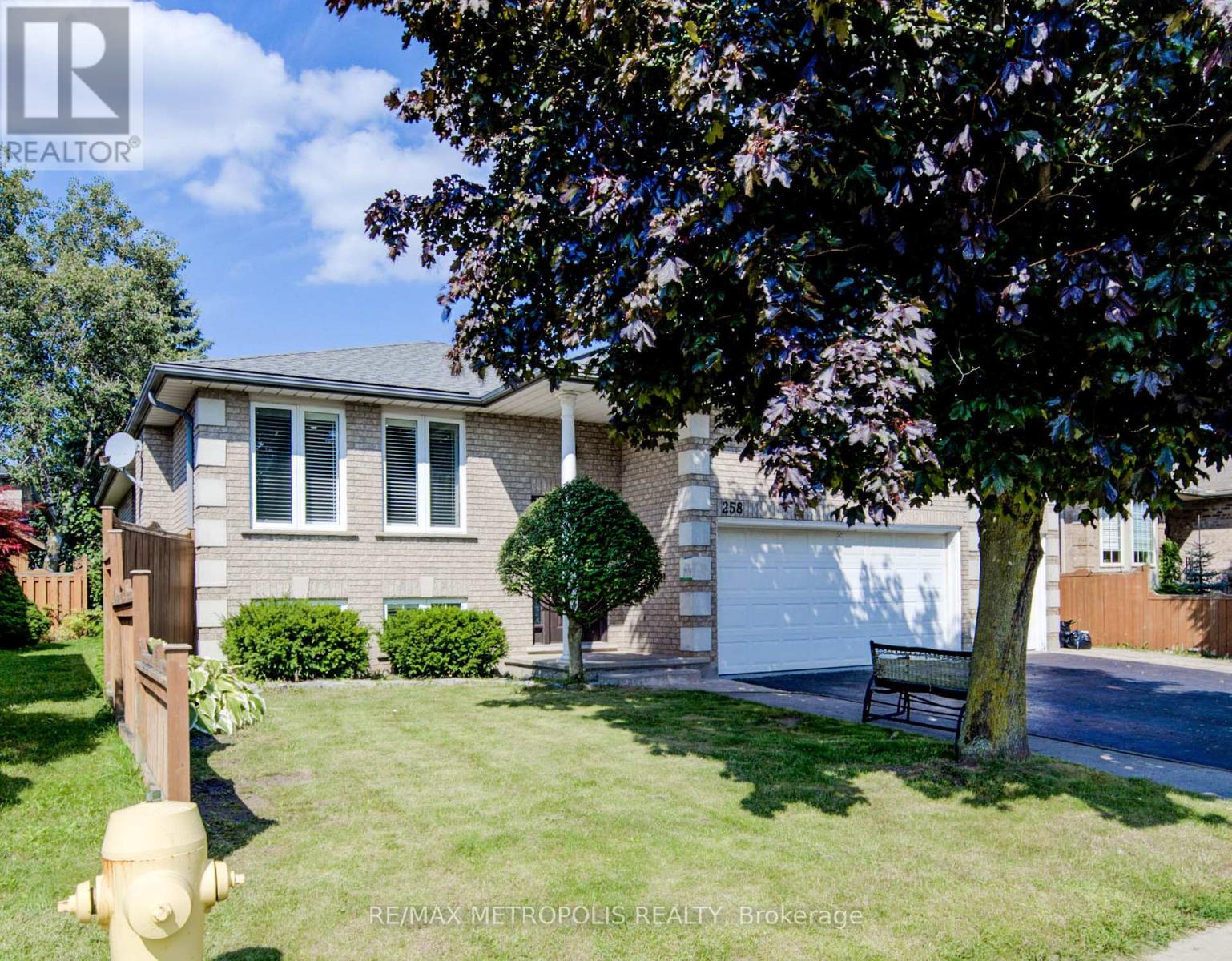 258 SAGINAW PARKWAY