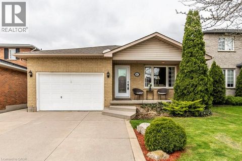 62 SPADARA Drive Hamilton ON L9B2K3