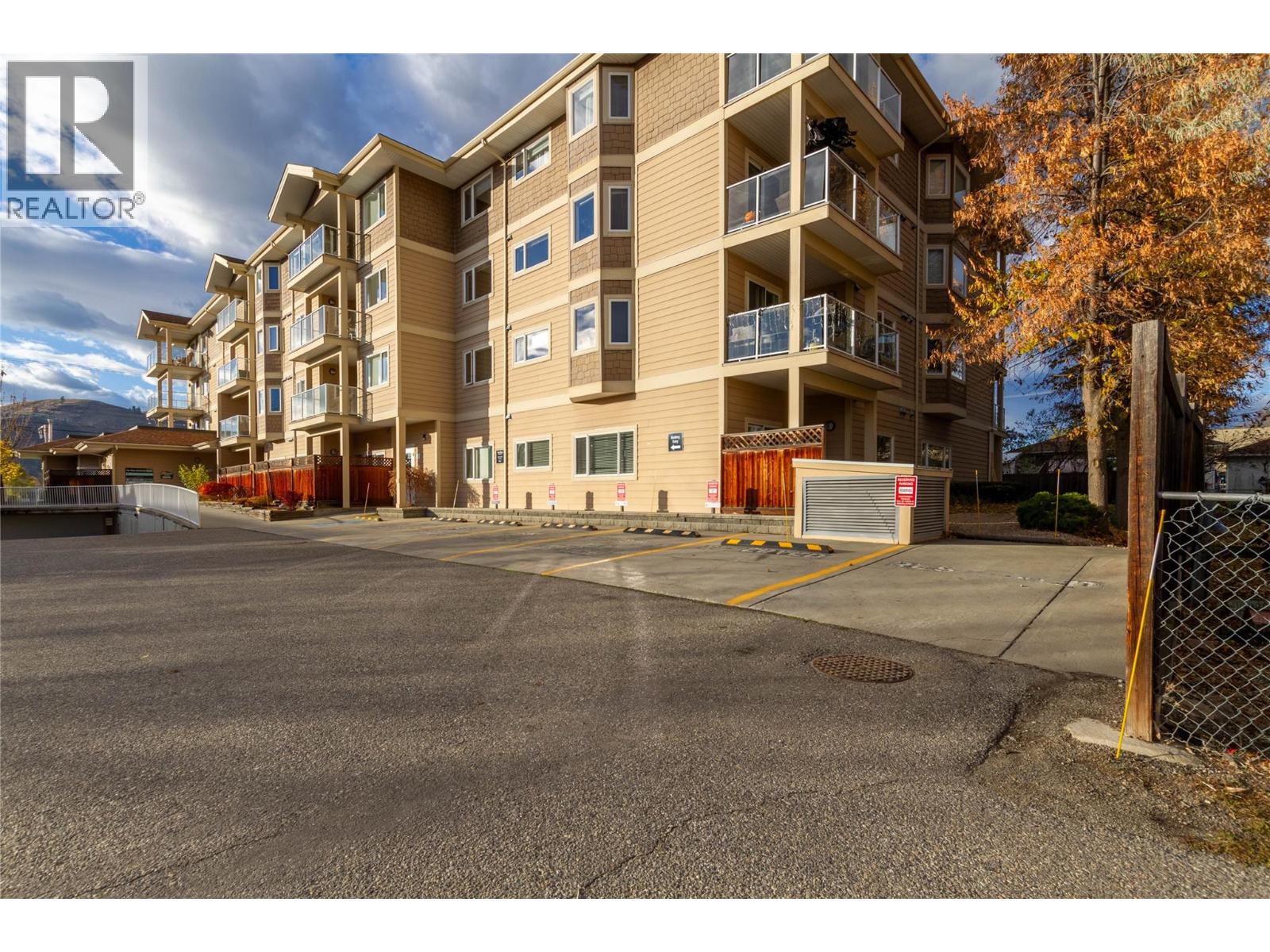 4205 27 Street Unit# 106