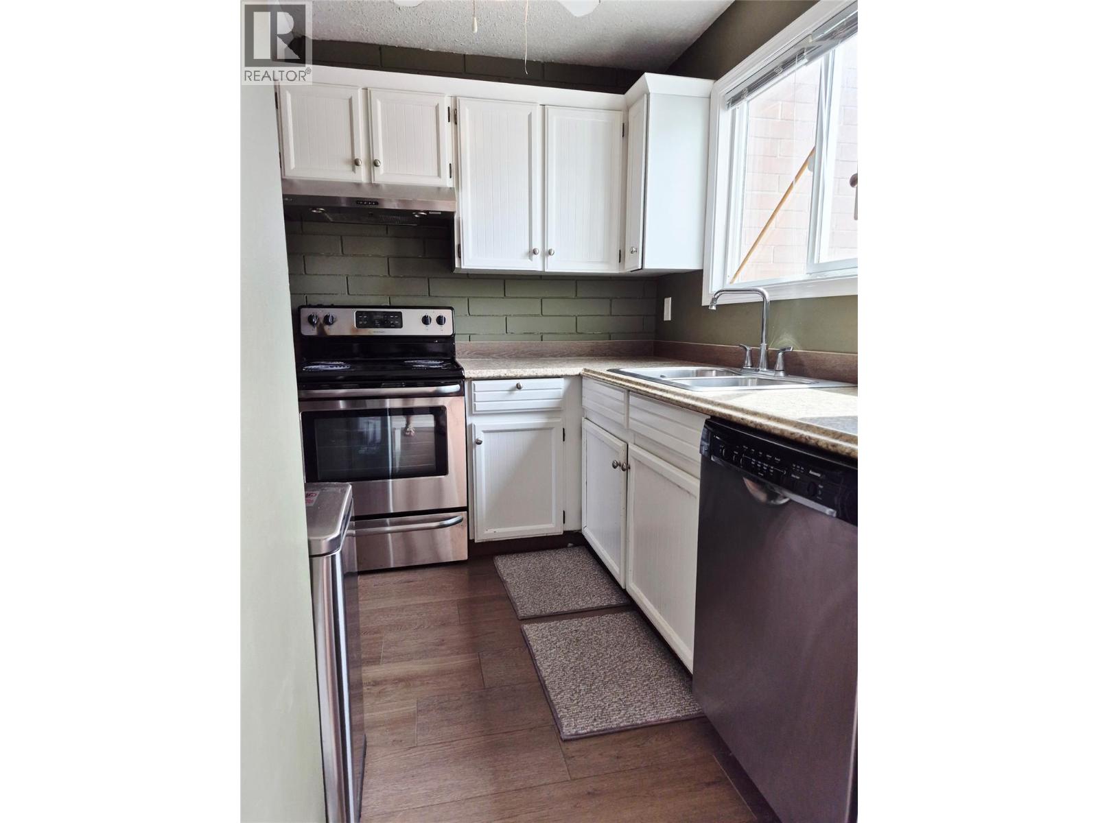 4102 24 Avenue Unit# 2