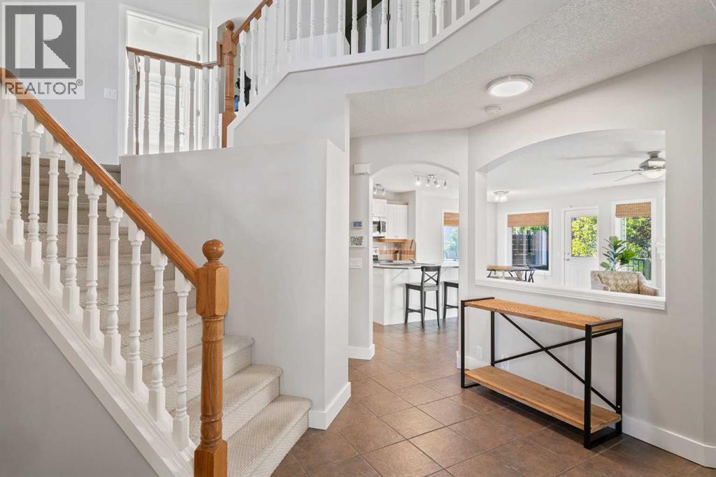 45 Mt Douglas Close SE