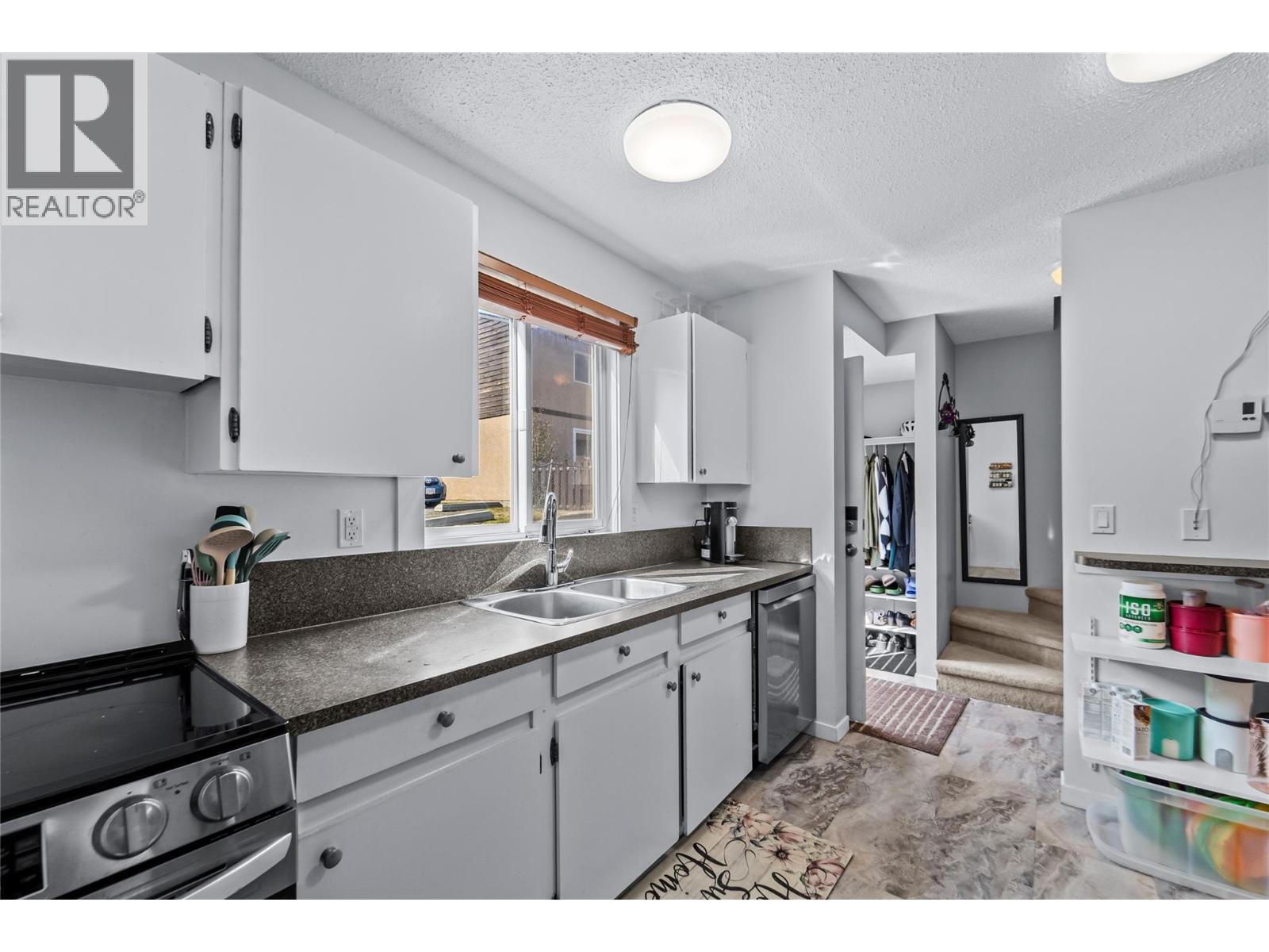 1605 SUMMIT Drive Unit# 57