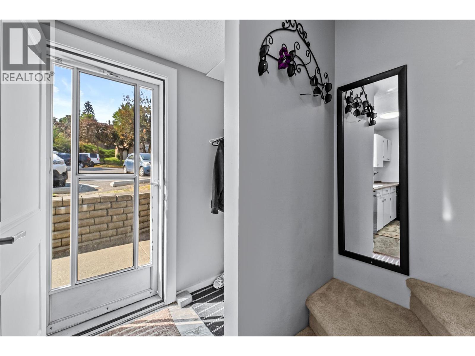 1605 SUMMIT Drive Unit# 57