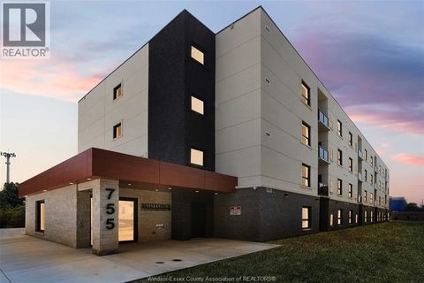 705 GRAND MARAIS Unit# 301 Windsor ON N8X3H8