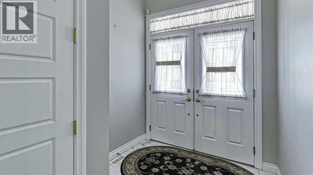 47 Saddlelake Way NE