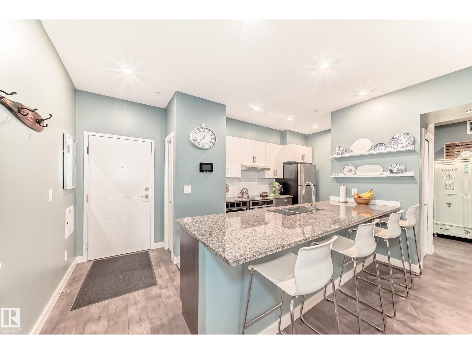 #101 10126 144 ST NW