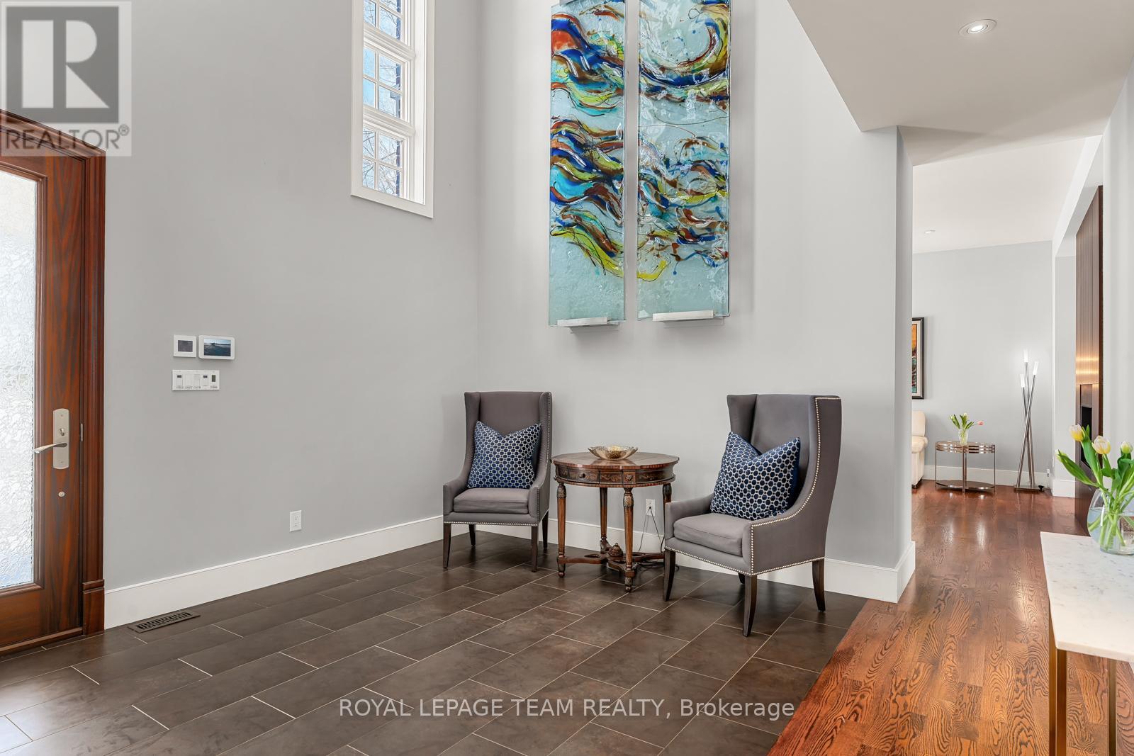 250 SANDRIDGE ROAD