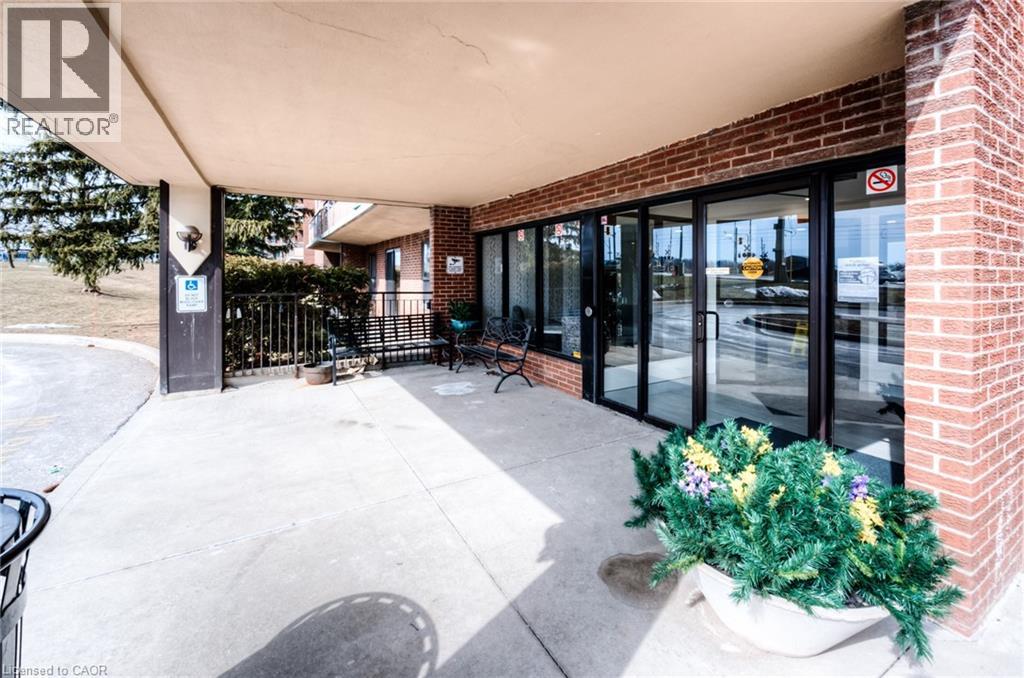 1100 COURTLAND Avenue E Unit# 404