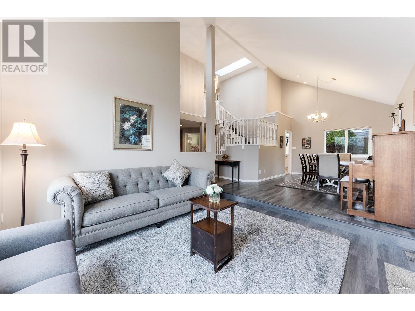 2622 HOMESTEADER WAY