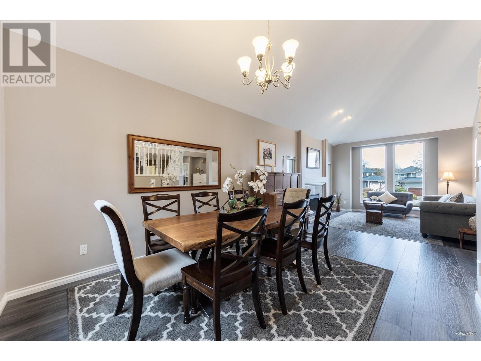 2622 HOMESTEADER WAY