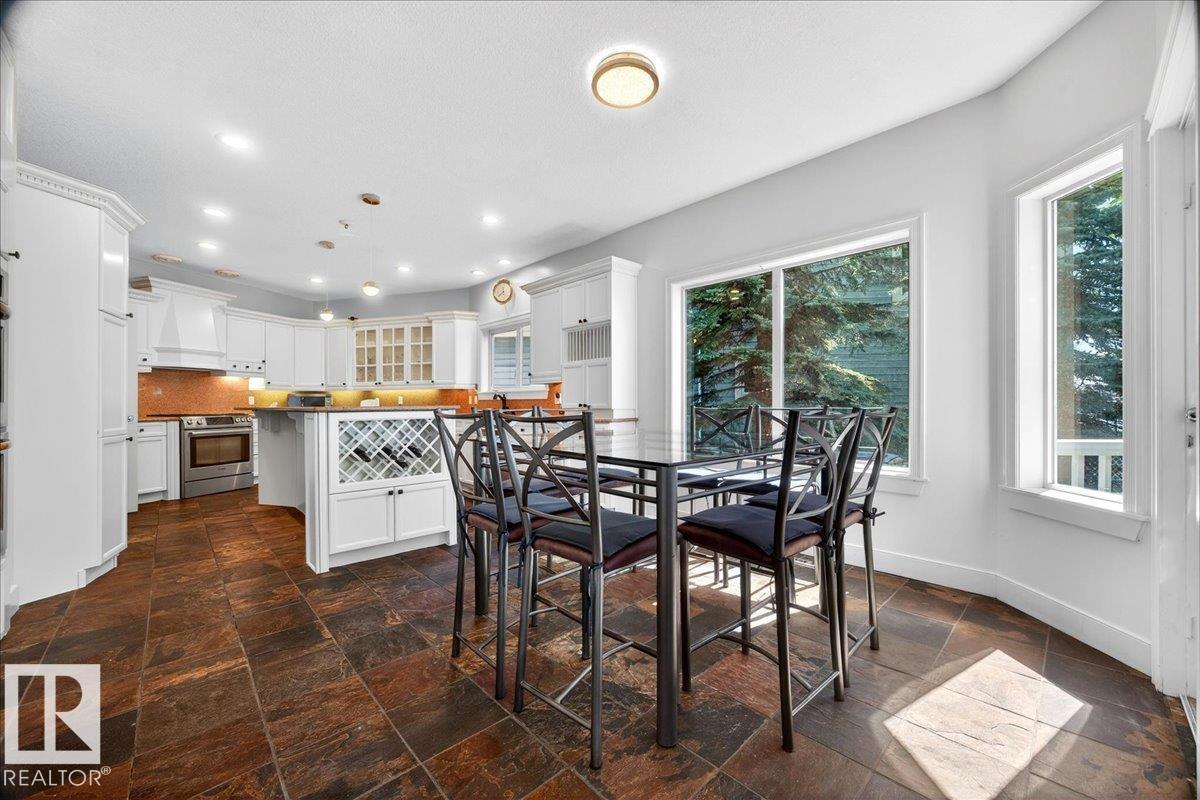 1251 SUMMERSIDE DR SW