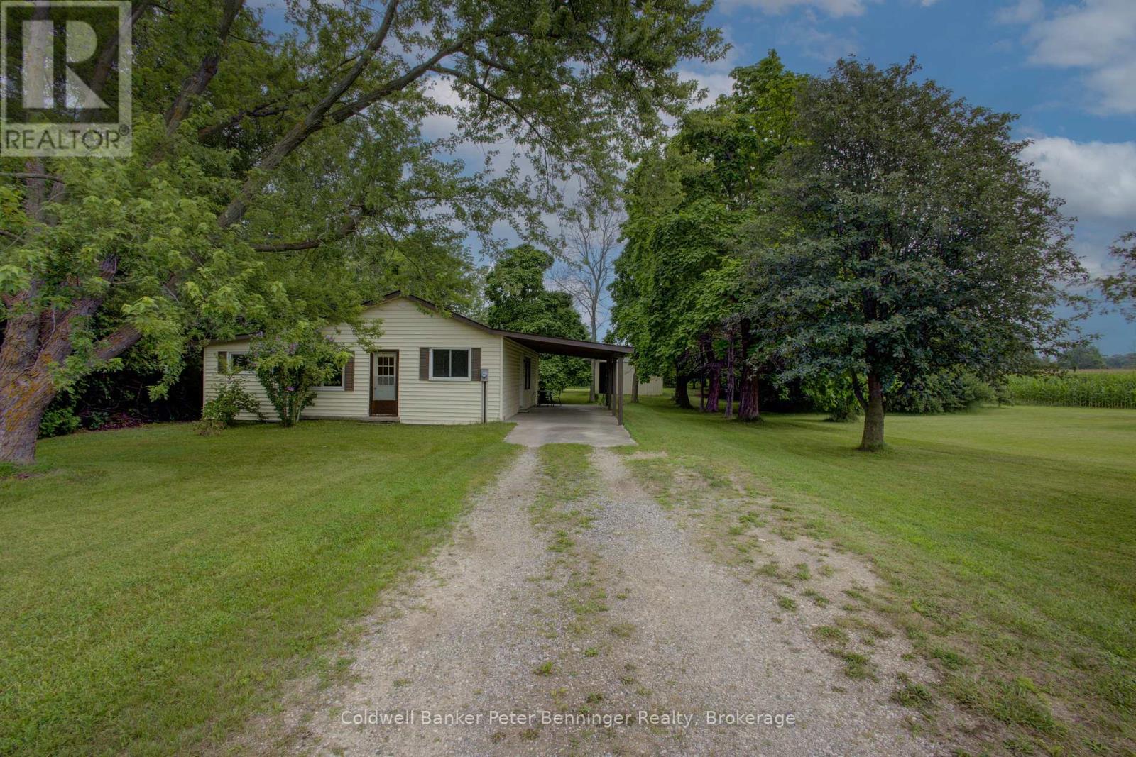 3128 BRUCE ROAD 15 ROAD