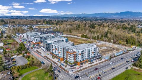 617 19979 76 AVENUE Langley BC V2Y3Y2