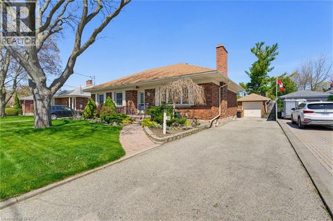 90 HENDERSON Avenue Brantford ON N3R4V9