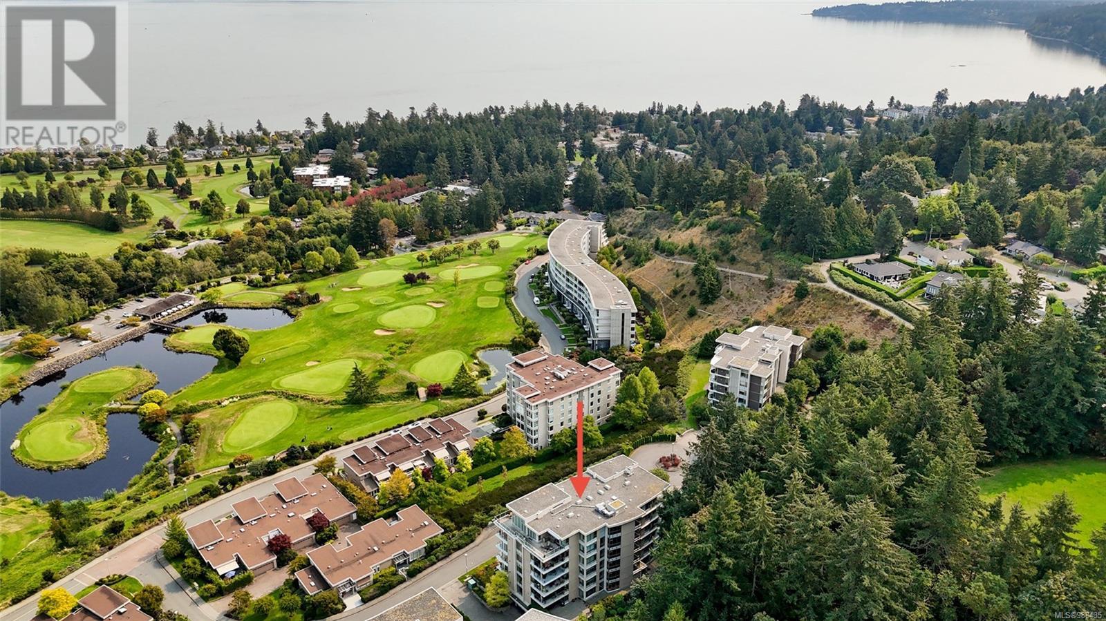 402 748 Sayward Hill Terr