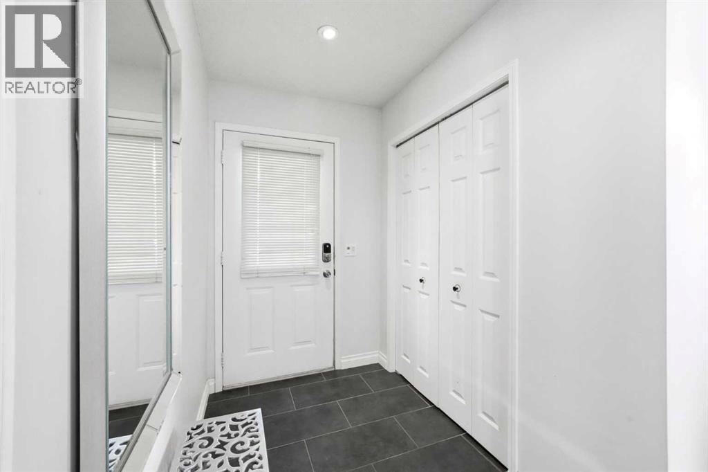 57 Kingsland Villas SW