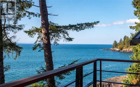 2946 Fishboat Bay Rd Sooke BC V9Z1G9