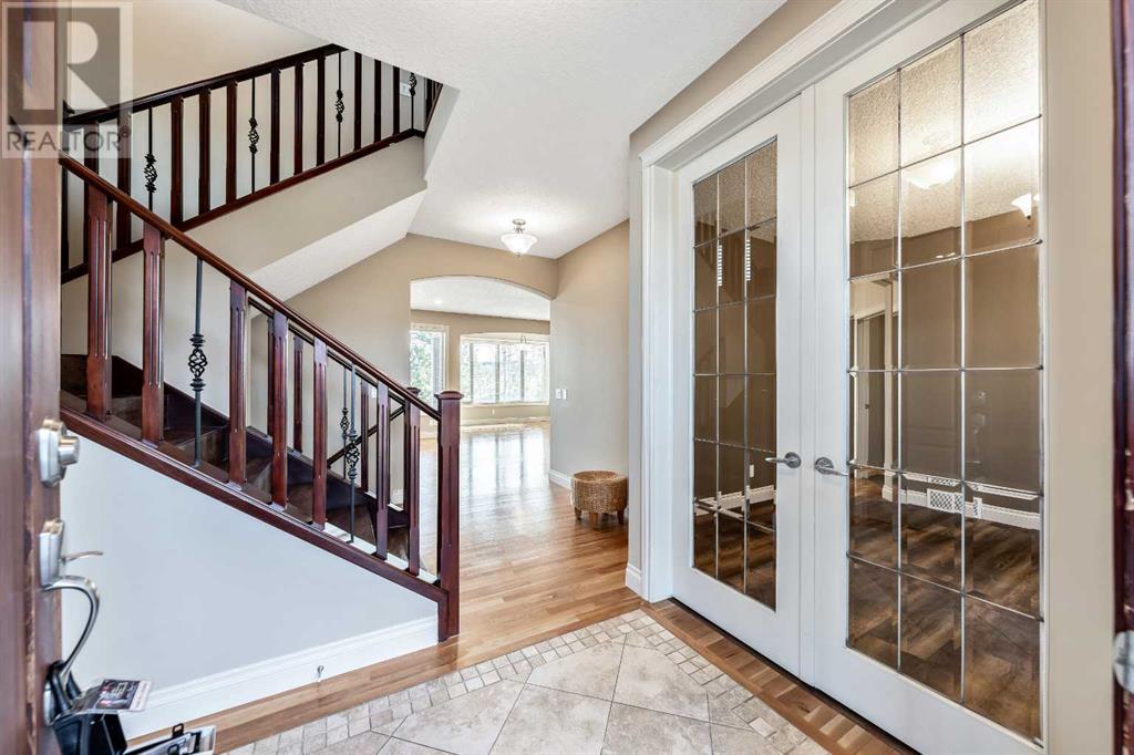 599 Evergreen Circle SW