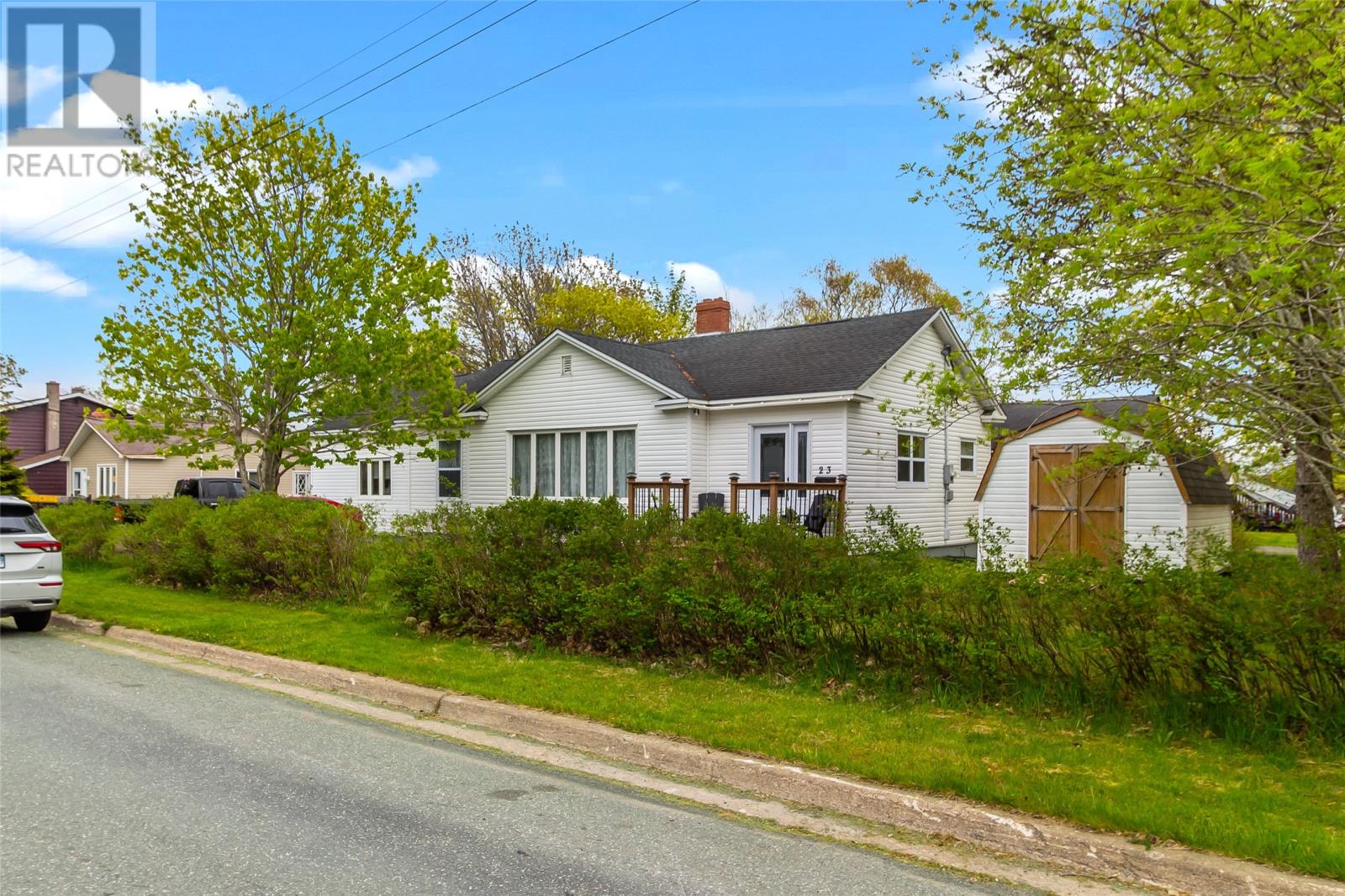 23 St Andrews Avenue