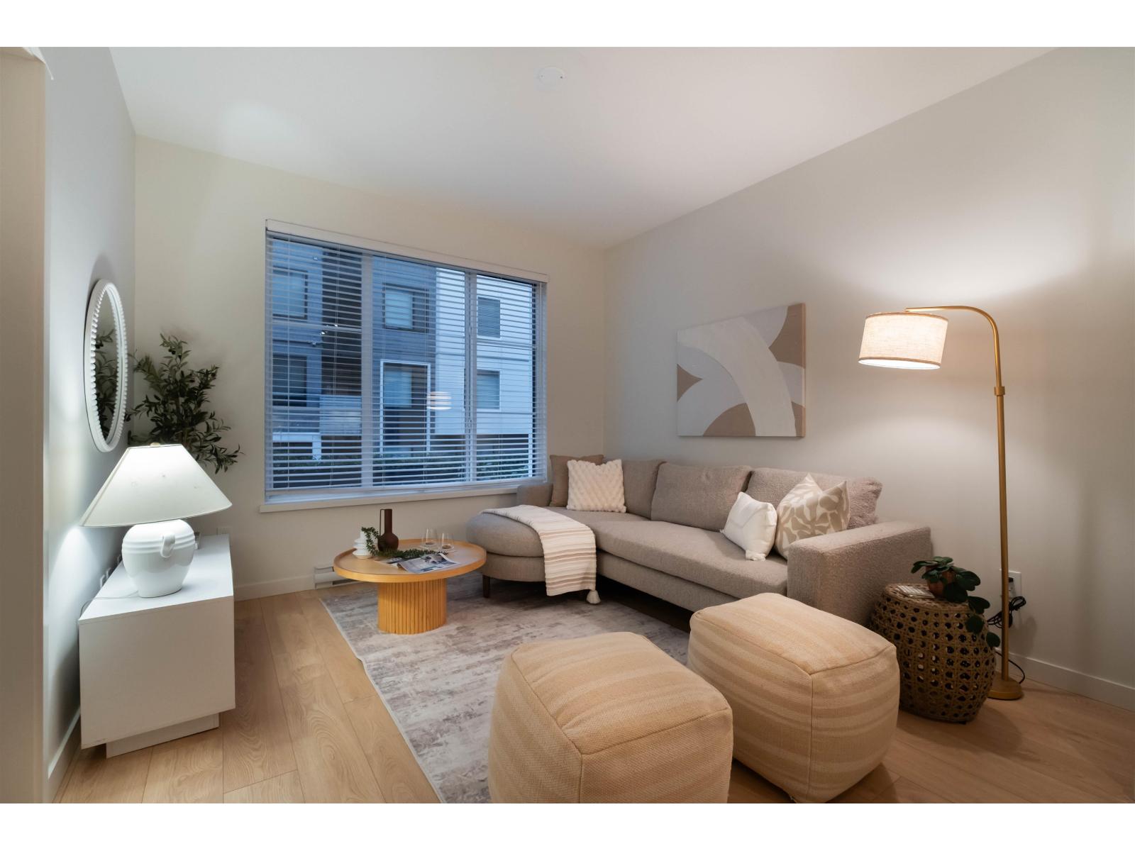 113 15858 FRASER HIGHWAY