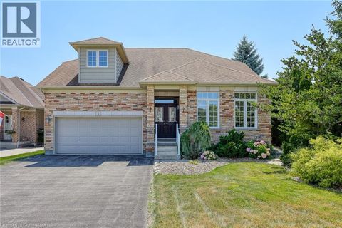 2 GREEN GABLE Place Woodstock ON N4T1W6