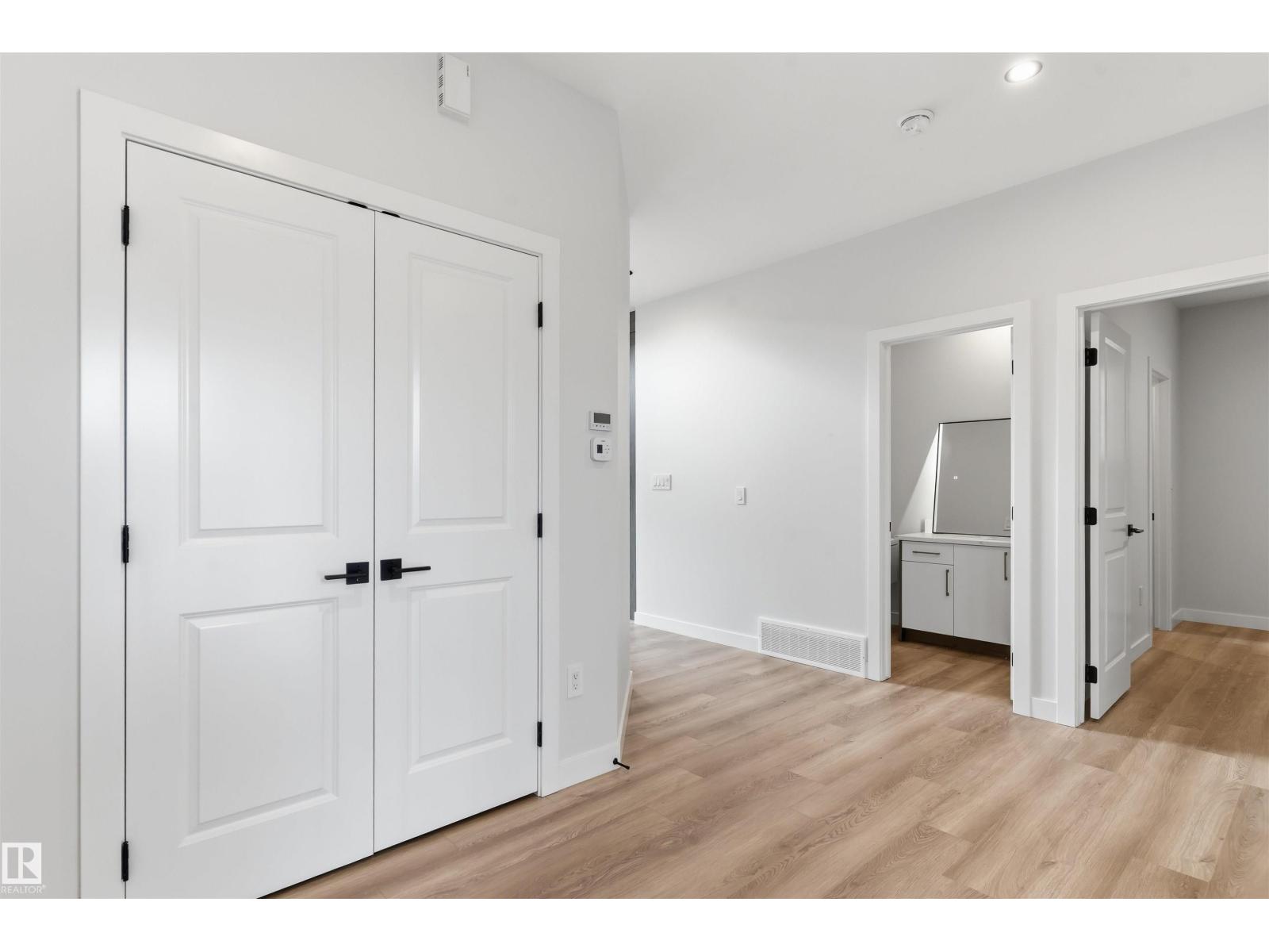 18 MEADOWGROVE LANDING