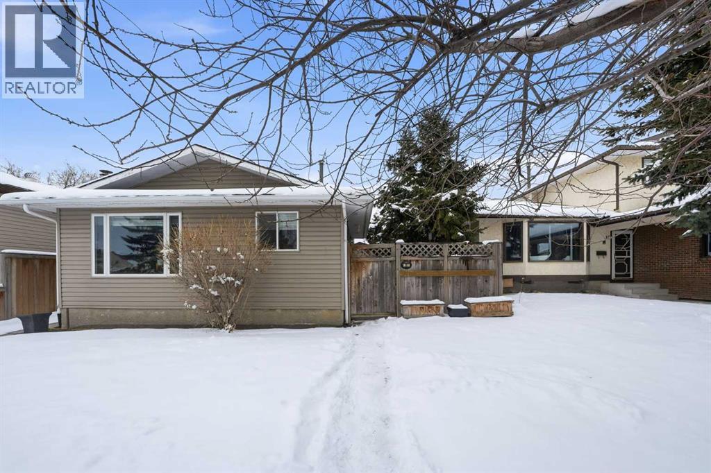 151 Templevale Place NE