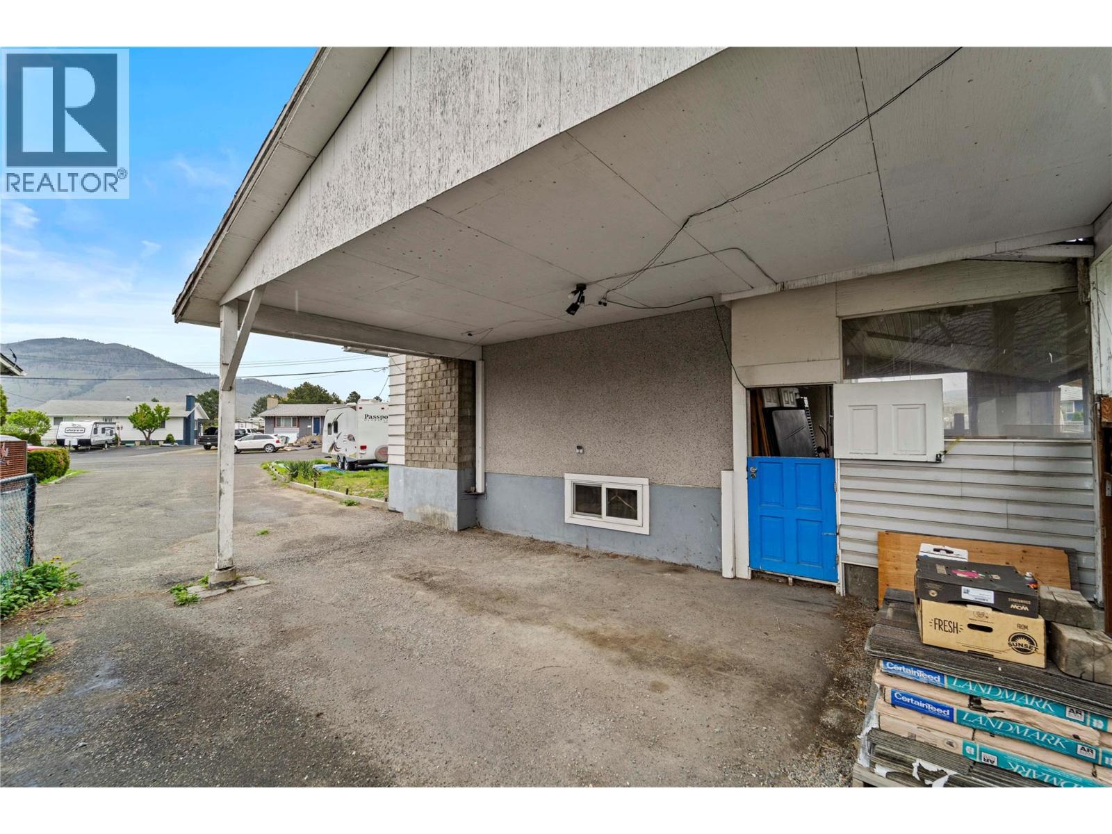 1267 CRESTON Place