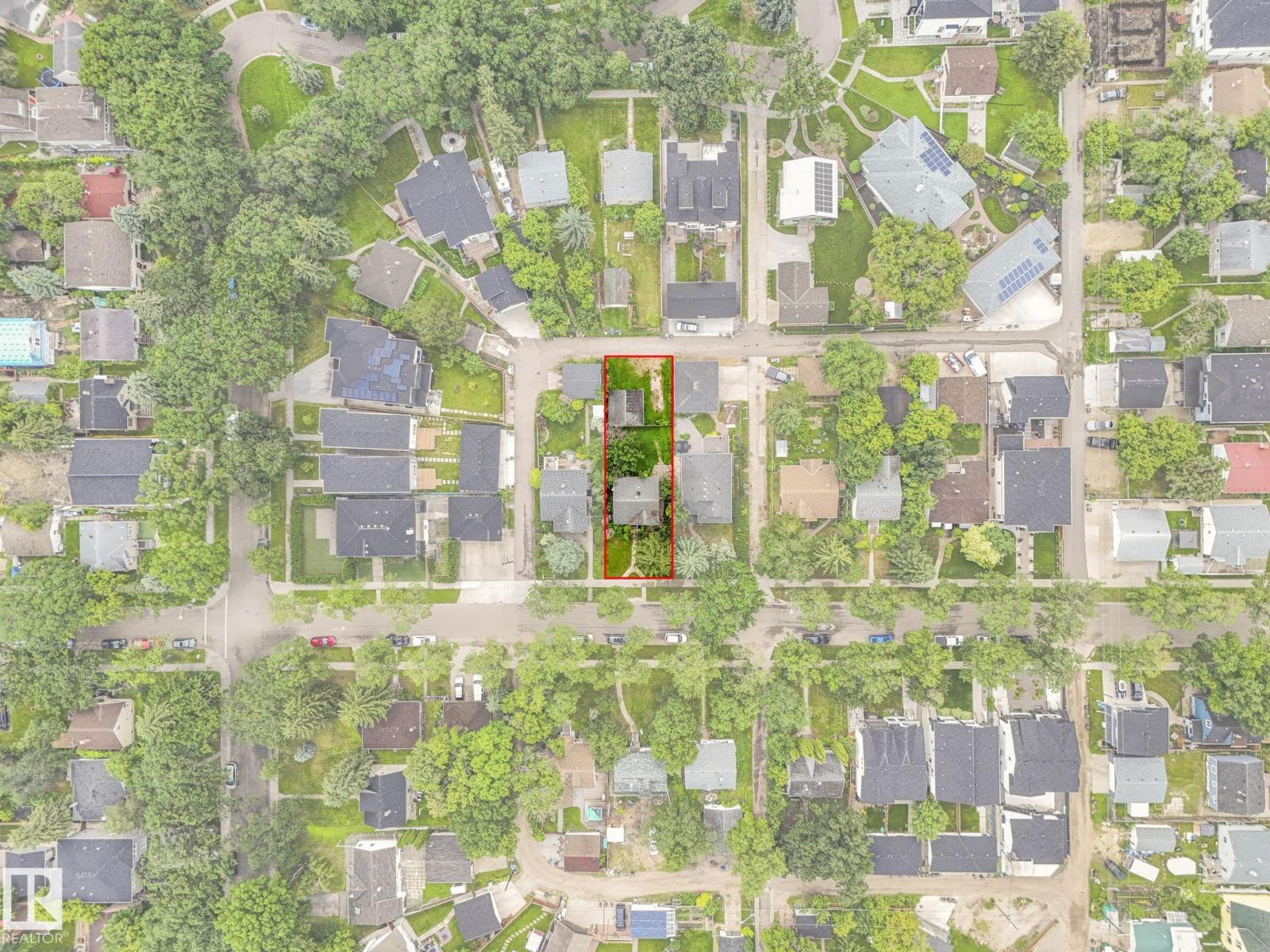 7239 112 ST NW NW