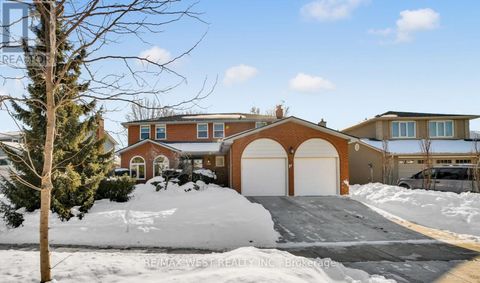 306 PINEGROVE ROAD Oakville (WO West) ON L6K3P9