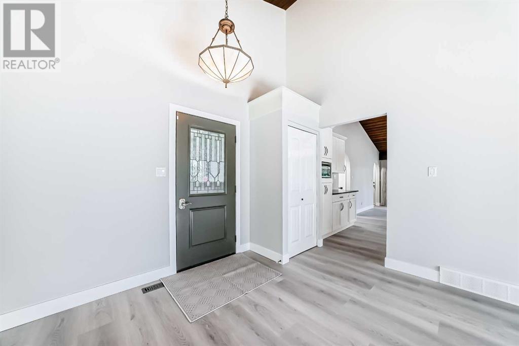 3020 Palliser Drive SW