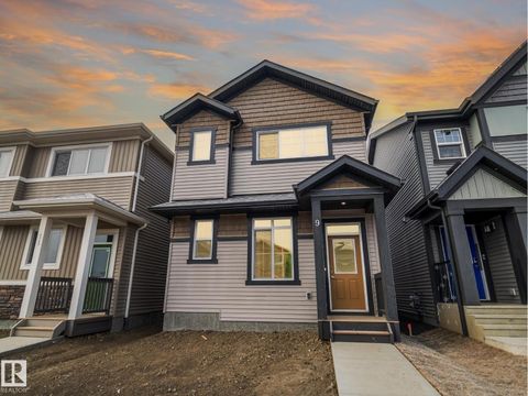 9 NERINE CR St. Albert AB T8N8C6