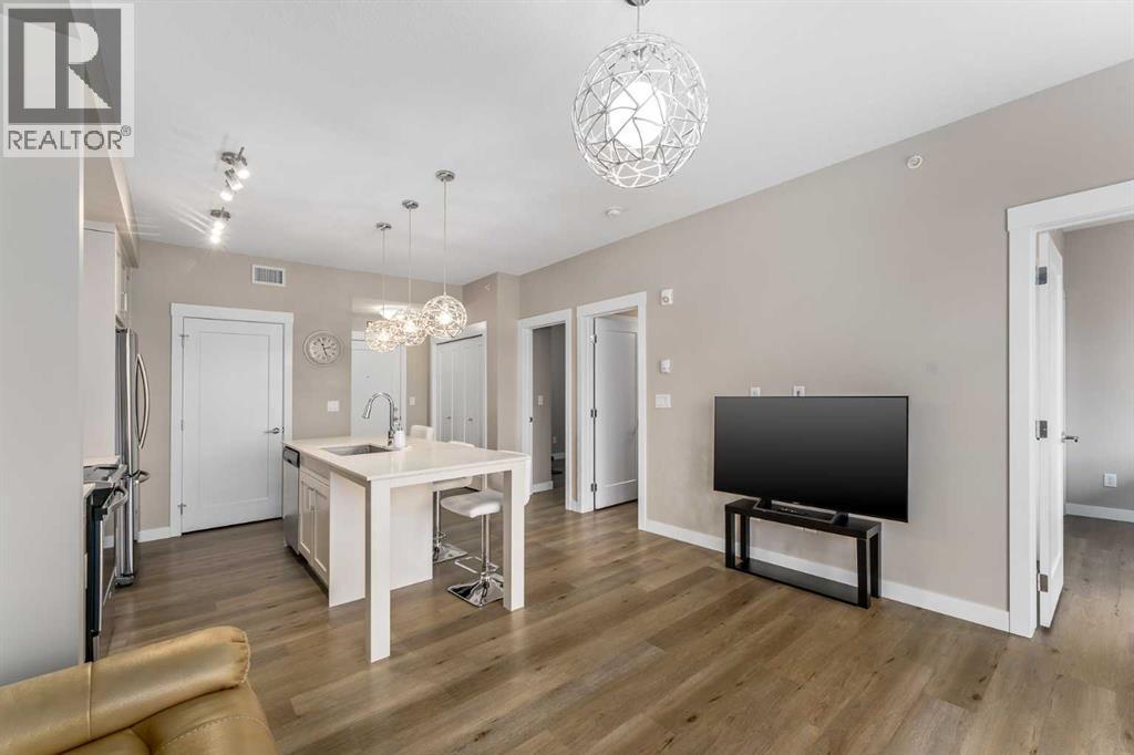 410, 35 Walgrove Walk SE