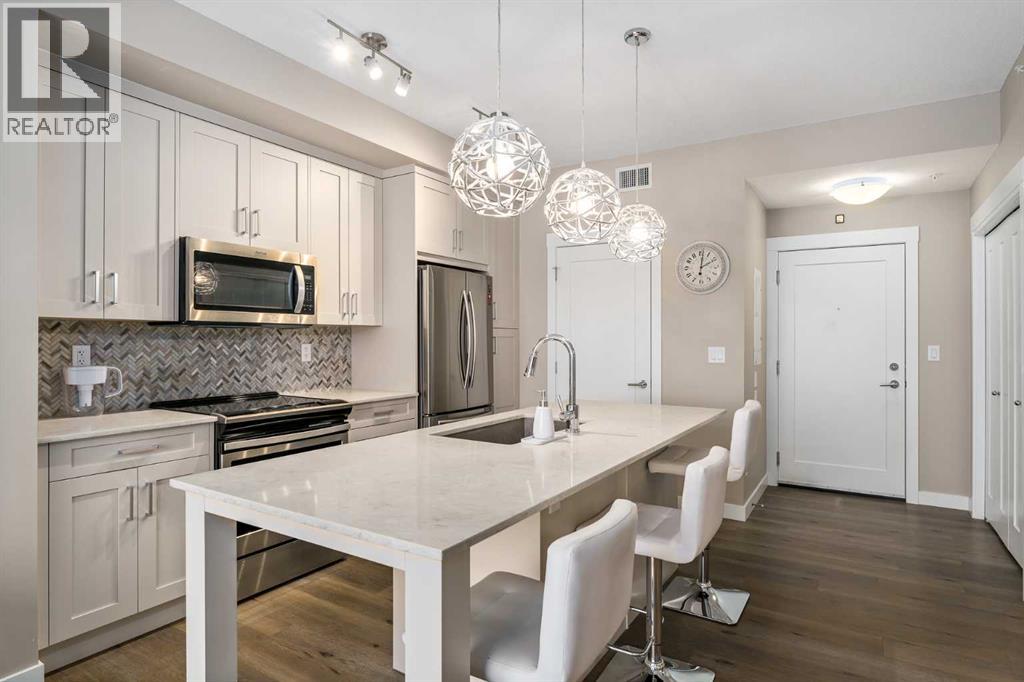 410, 35 Walgrove Walk SE