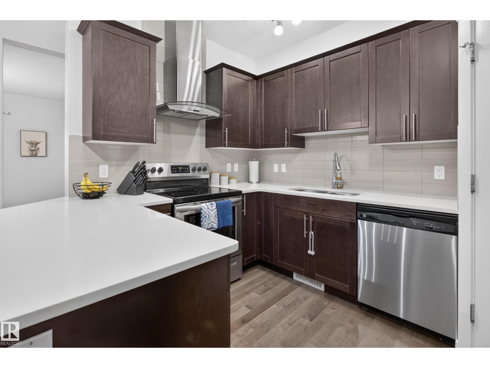 17305 73 ST NW