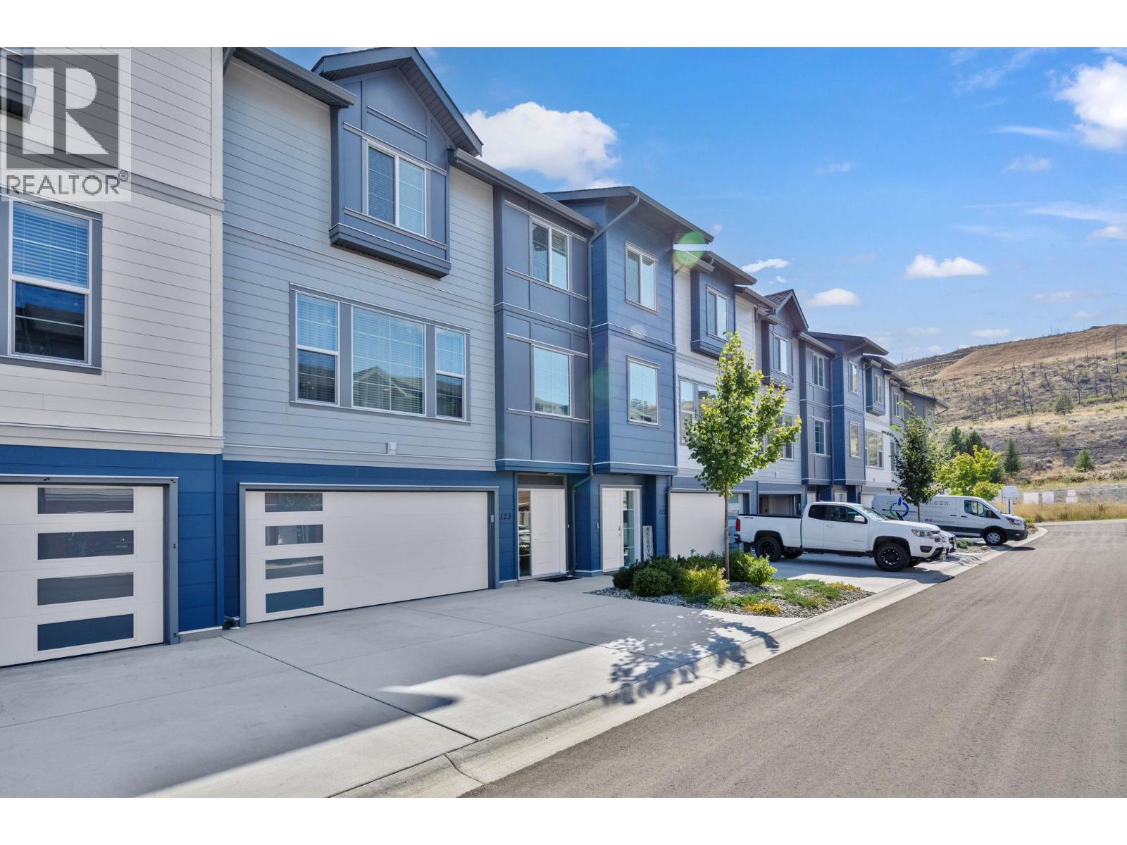 4025 Gellatly Road S Unit# 123