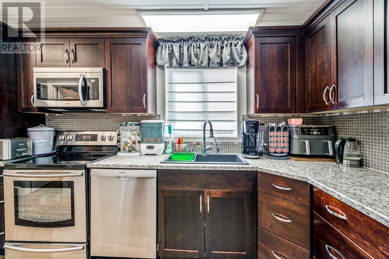 2550 Hollywood Road N Unit# 136