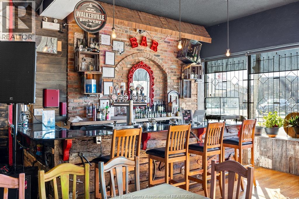 914 ERIE STREET East