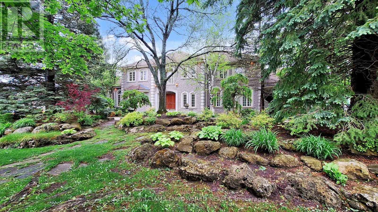 25 QUAIL RUN BOULEVARD